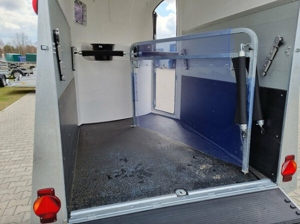 Remorque Humbaur Pegasus 2400 avec Sellerie et Portes Latérales-Neuf - Image 6